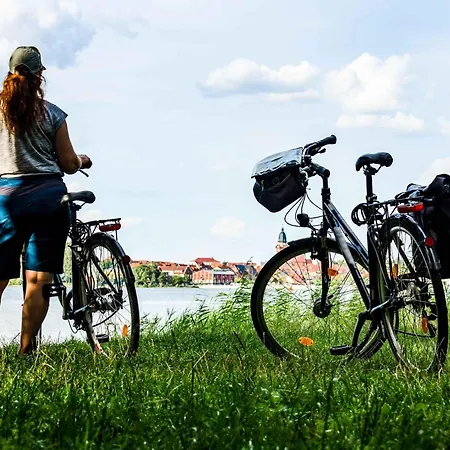 An Der Steinmole Waren Апартаменты Варен